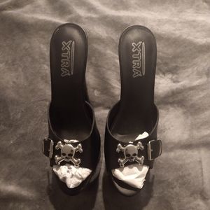YRU XTRA Sugar Skull Platform Stilettos